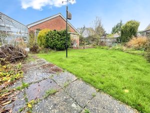 CHESTNUT ROAD- click for photo gallery